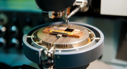 新材料突破 俄科學家研發出革命性電子專用材料，助力設備微型化與高速化